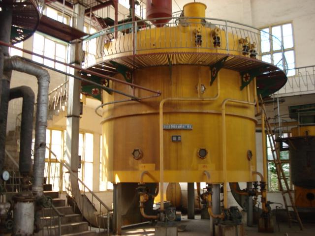 浸出設(shè)備.jpg 浸出設(shè)備.jpg